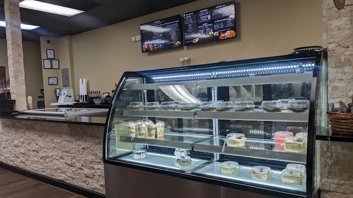 De Las Sisters Bakery & Tropical Ice Picture 6