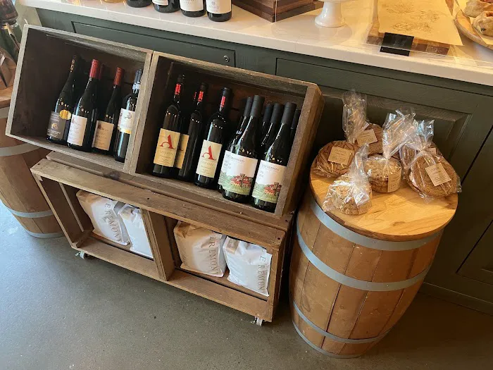 Curate Annapolis Cafe & Bakery Picture 5