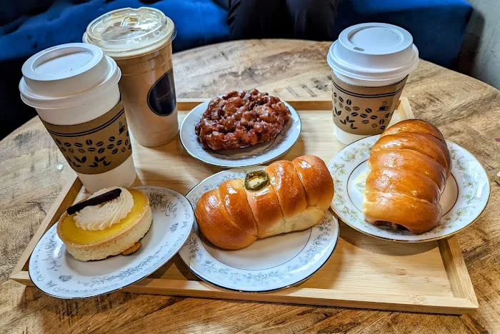 Seoul Blues Coffee & Dessert Picture 6