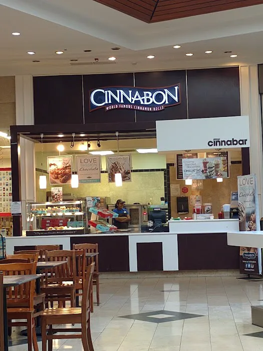 Cinnabon Picture 8