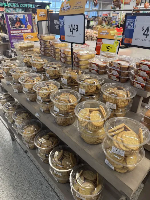 Giant Bakery Picture 1