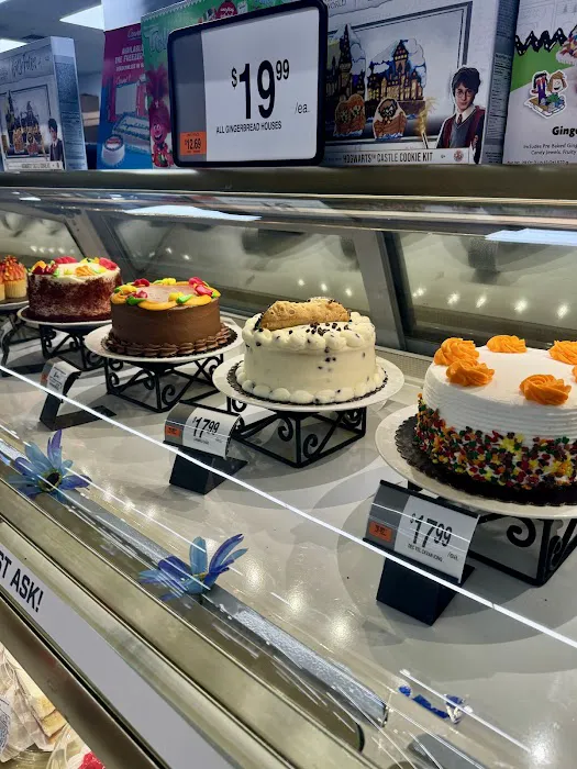 Giant Bakery Picture 5