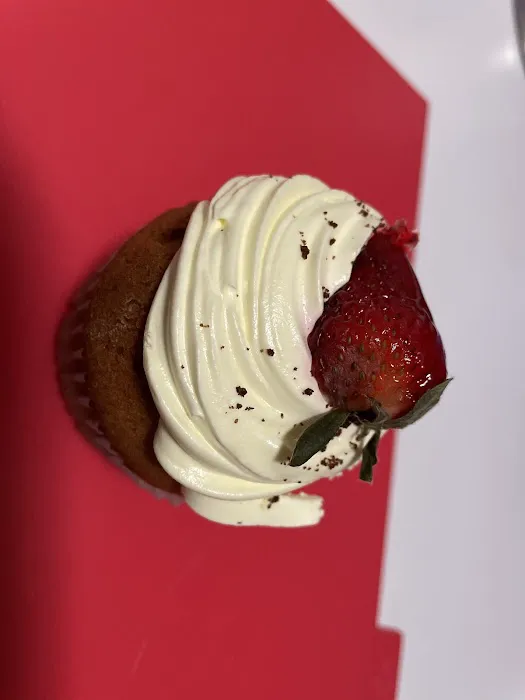 Cristi’s Bakery Picture 6