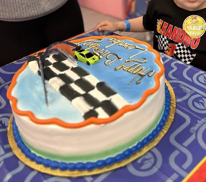 Cristi’s Bakery Picture 3