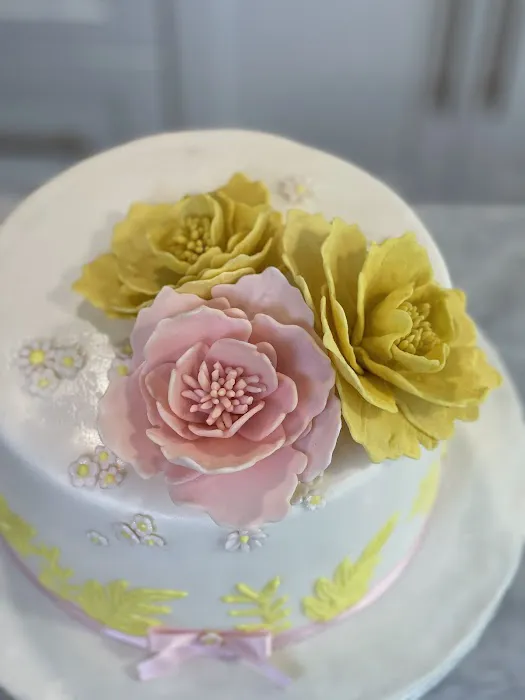 Ava's Delicious Cakes Picture 9