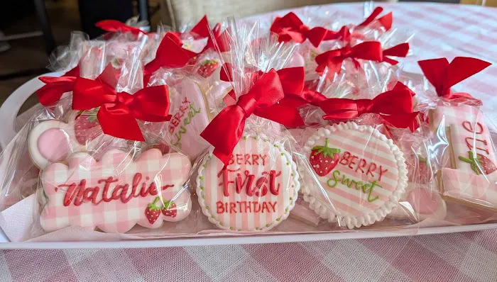 Bakecreations by Lili LLC Picture 3