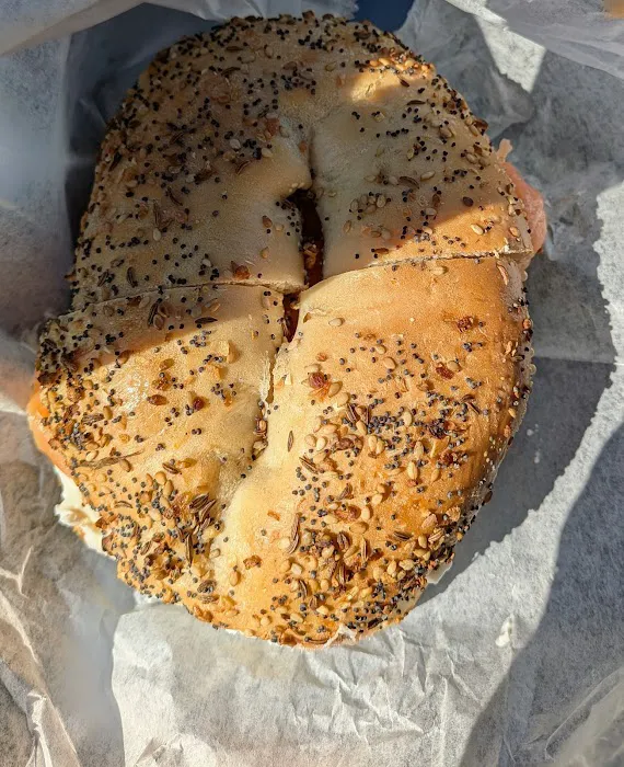 Main Street Bagel Deli Picture 7