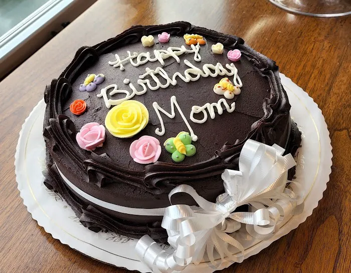 Victoria's Cakery Picture 8