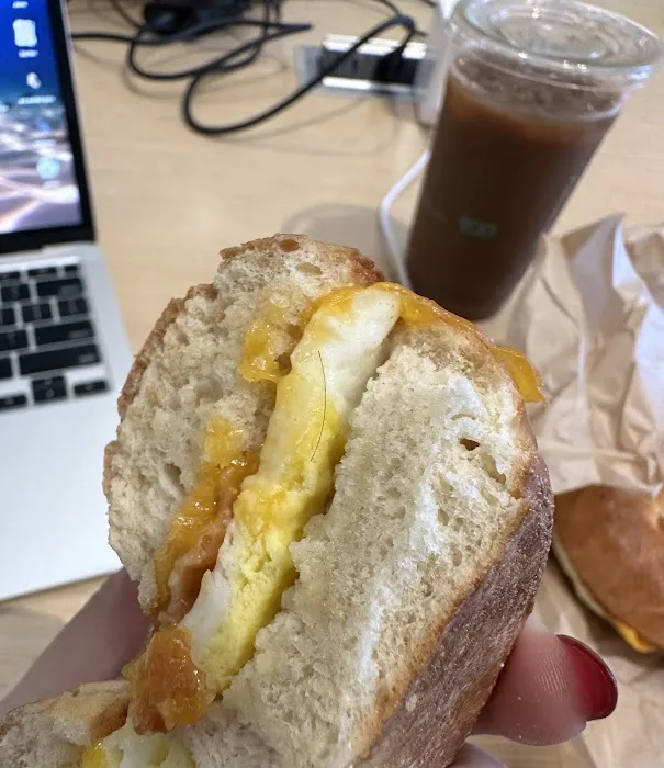 Einstein Brothers Bagels Picture 3