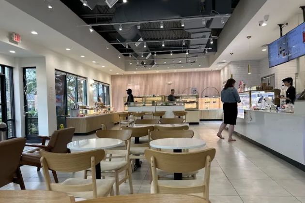 Tous Les Jours Bakery & Cafe - Burke