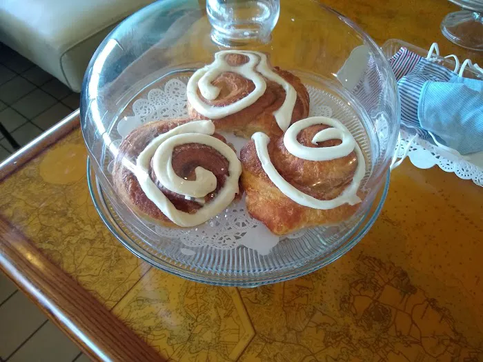 Sugar Buns Airport Cafe and Bakery Picture 5
