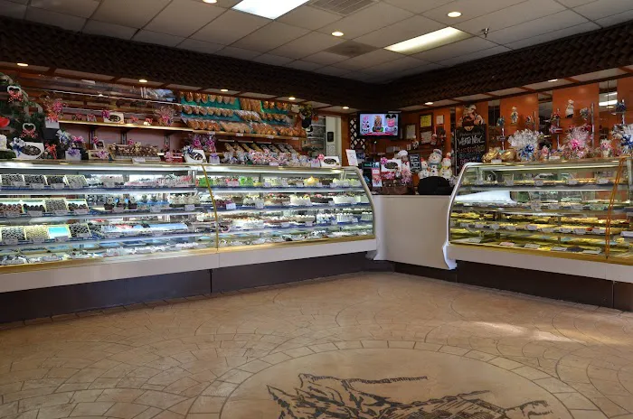Wildewood Pastry Shop Picture 8