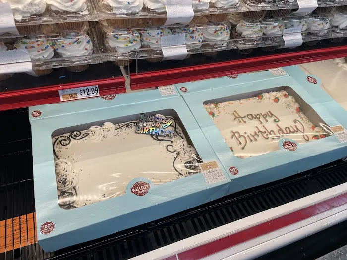 BJ's Bakery Picture 2