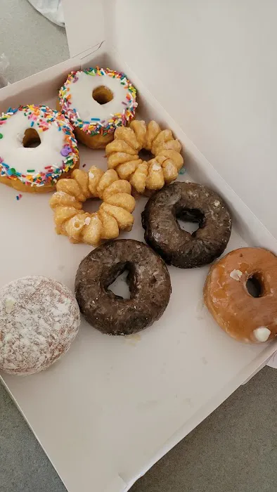 Donut Connection Picture 7