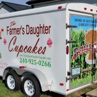 The Farmer's Daughter Cupcakes ico