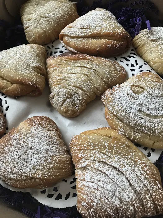 Bisnonna Bakeshop Picture 6