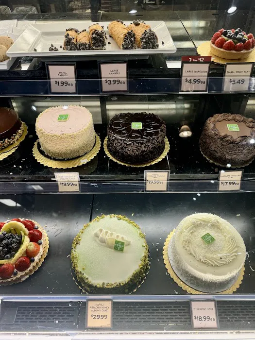 Fresh Market Bakery Picture 7