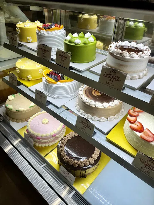 Shilla Bakery & Cafe - Tysons Corner Picture 3