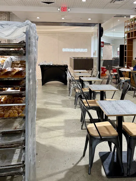 Shilla Bakery & Cafe - Tysons Corner Picture 9