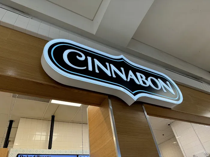 Cinnabon Picture 7