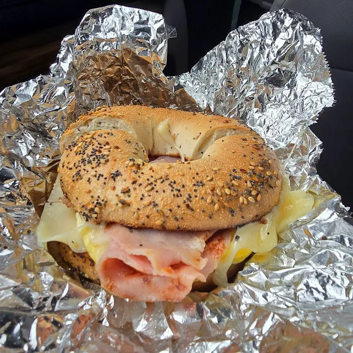 Tysons Bagel Market Picture 4