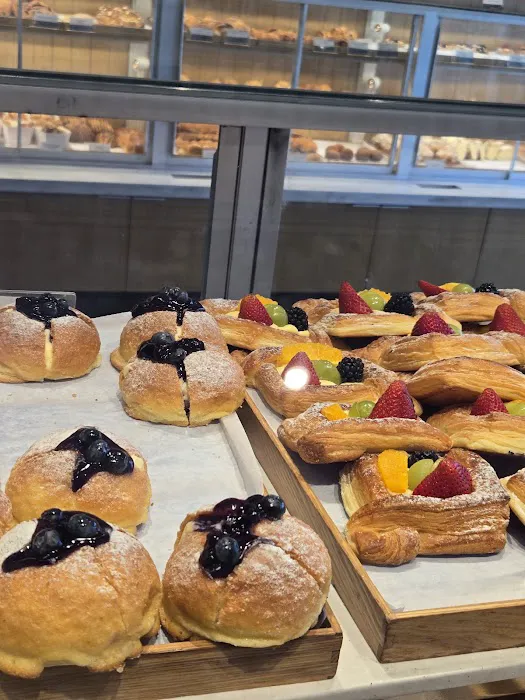 Paris Baguette Picture 5
