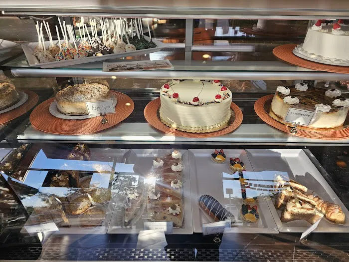 Cakes By Happy Eatery Picture 5