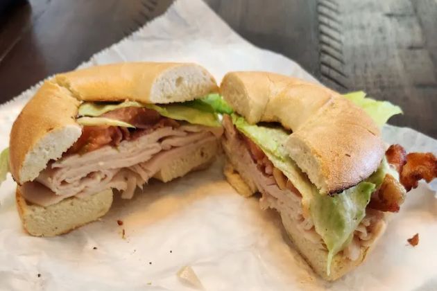 DePaola's Bagel & Brunch