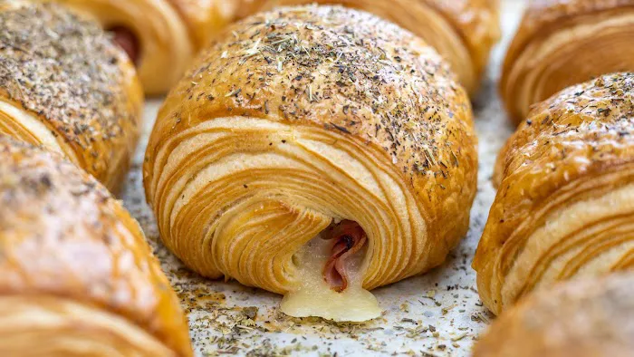 Fresh Baguette Picture 1