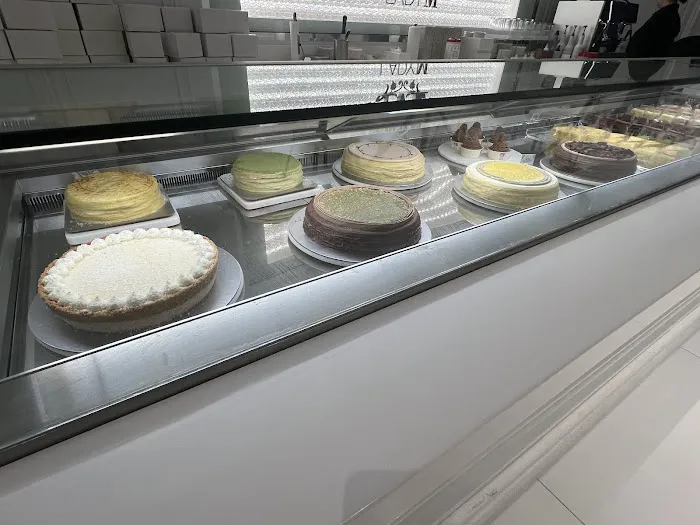 Lady M Cake Boutique - Tysons Picture 3