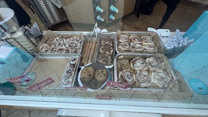 Cinnabon Picture 2