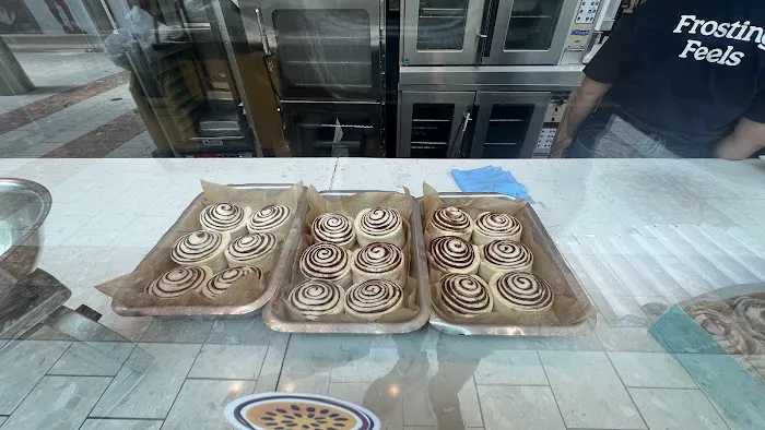 Cinnabon Picture 7