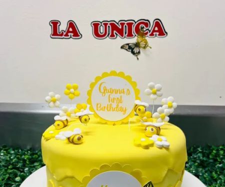 La Única panadería y pastelería