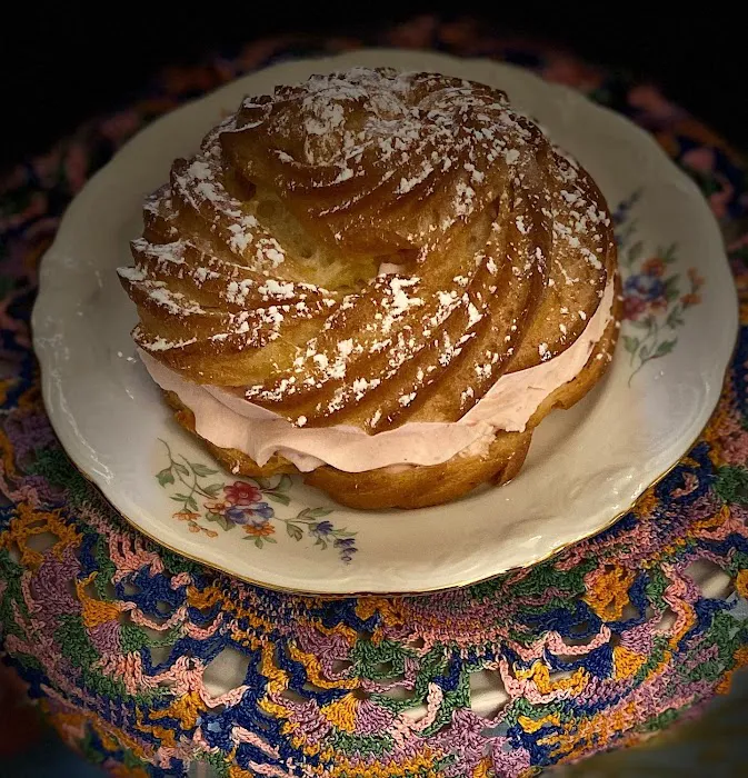 Weinegar’s Sweets & Treats Picture 3