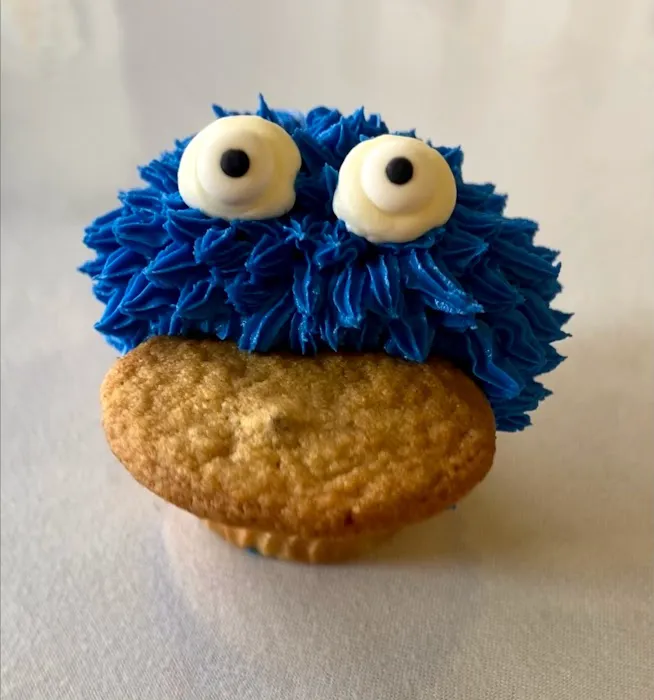 Weinegar’s Sweets & Treats Picture 10