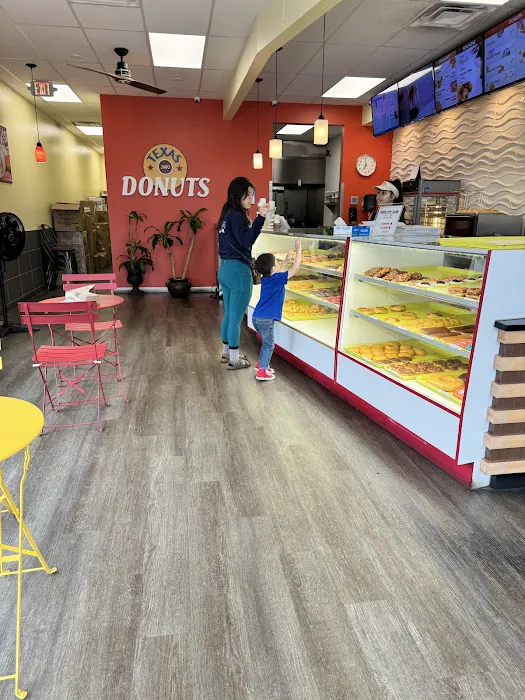 Texas Donuts Picture 7