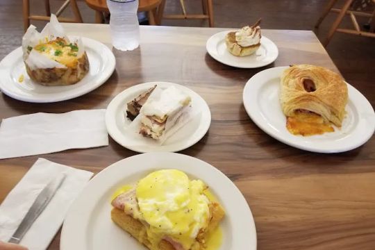 Eileen's Bakery & Cafe