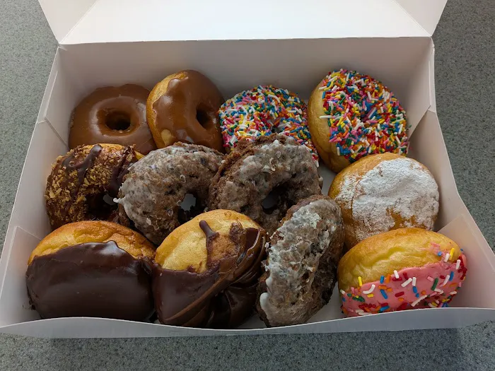 Freddy Donuts Picture 5