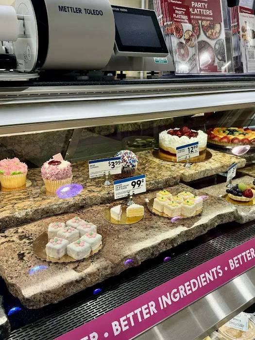 Harris Teeter Bakery Picture 1