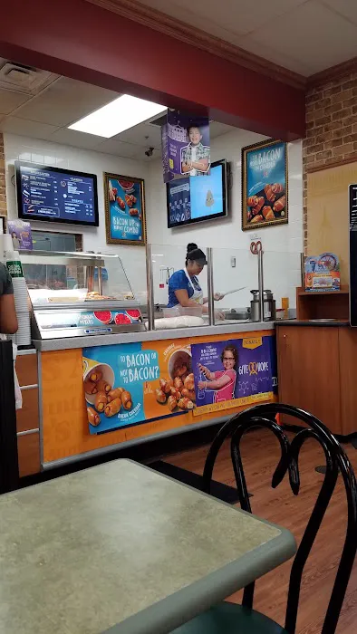 Auntie Anne's Picture 8