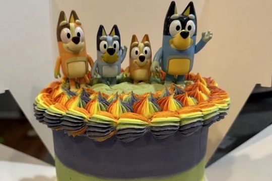 Something Sweet - Cakes by Ashley