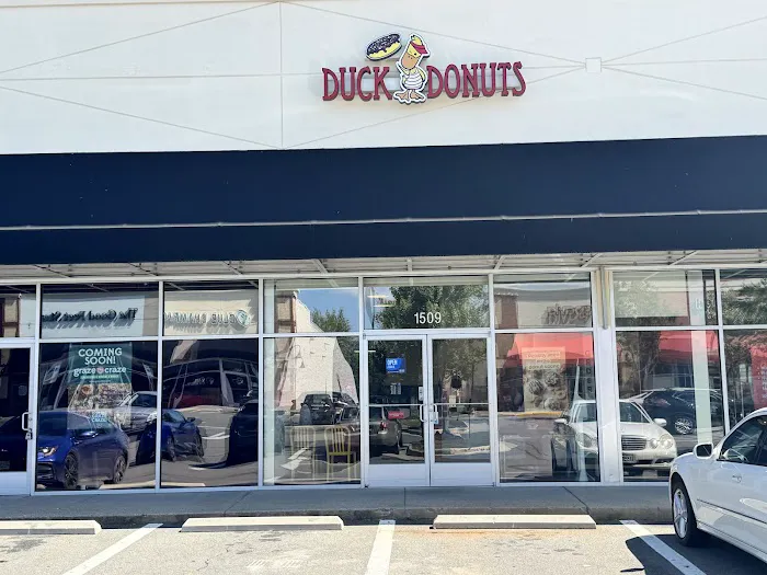 Duck Donuts Picture 2