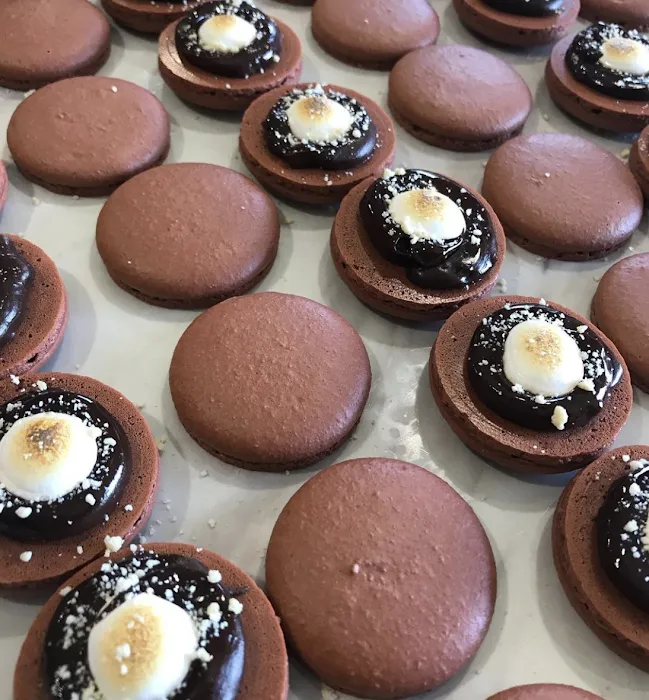 Sweet Basil Macarons Picture 5