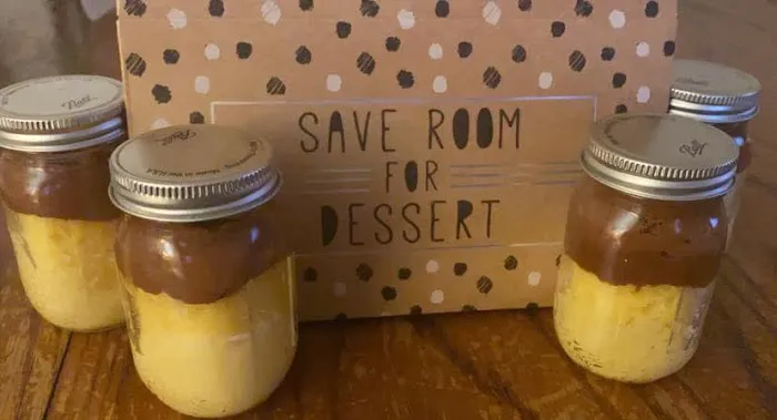 Dona’s Mason Jar Cakes Picture 1