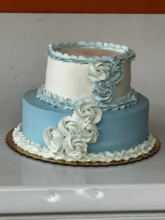 Los Martinez Bakery Picture 5
