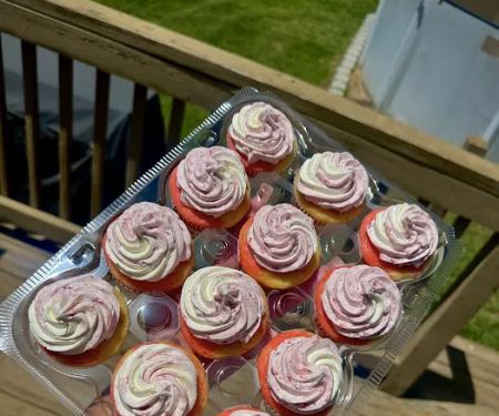 Lyns' Bakery of Fredericksburg