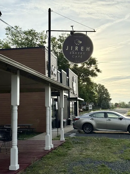 Jireh Bakery Cafe Picture 3