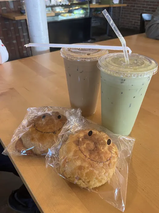 Jireh Bakery Cafe Picture 4