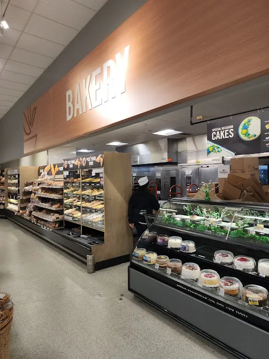 Giant Bakery Picture 1