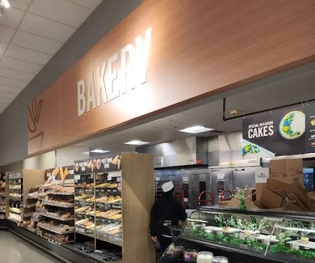 Giant Bakery